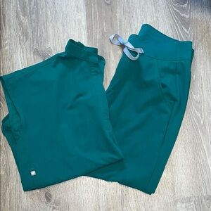 Figs scrub set Hunter green